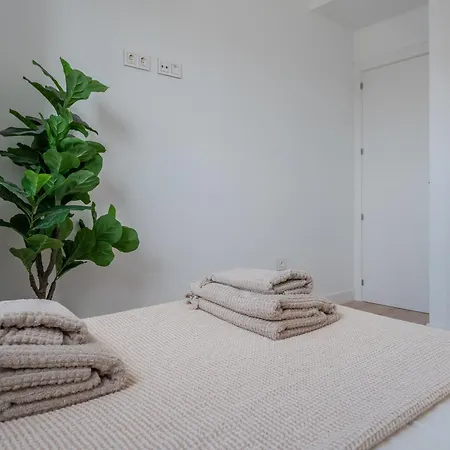 Apartment Sky Urban Tower Malaga