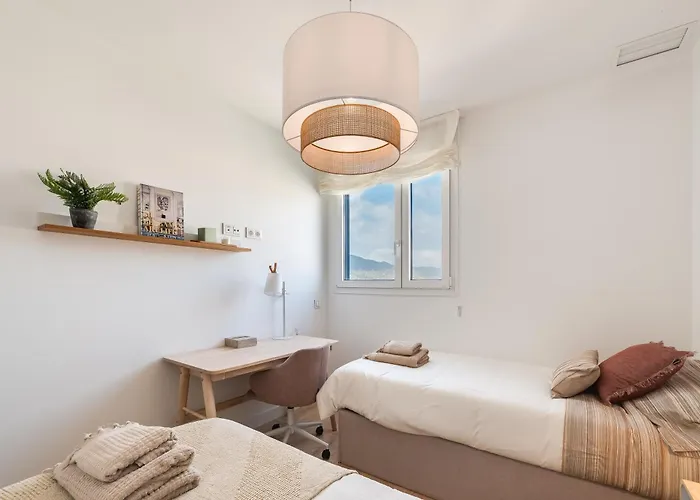 شقة Sky Urban Tower مالقة